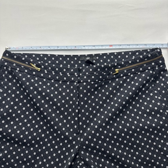 H&M high waisted black cropped pants with white patterned design Size 14. - Picture 6 of 10